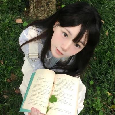 鲜花盛开的村庄